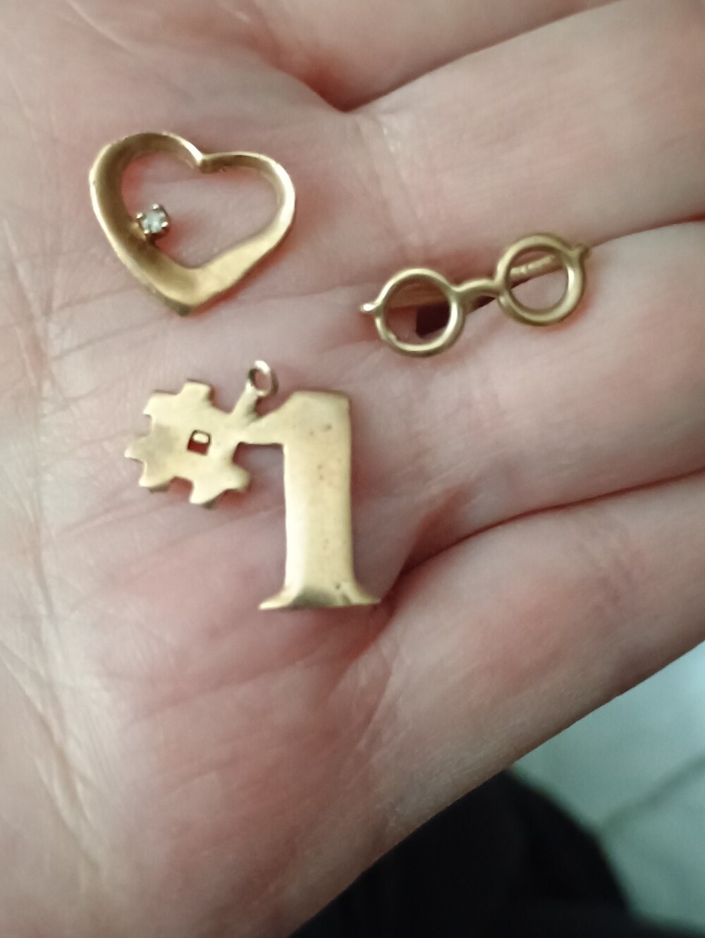 Gold Heart, Eyeglasses and Number 1 Charms 14 K